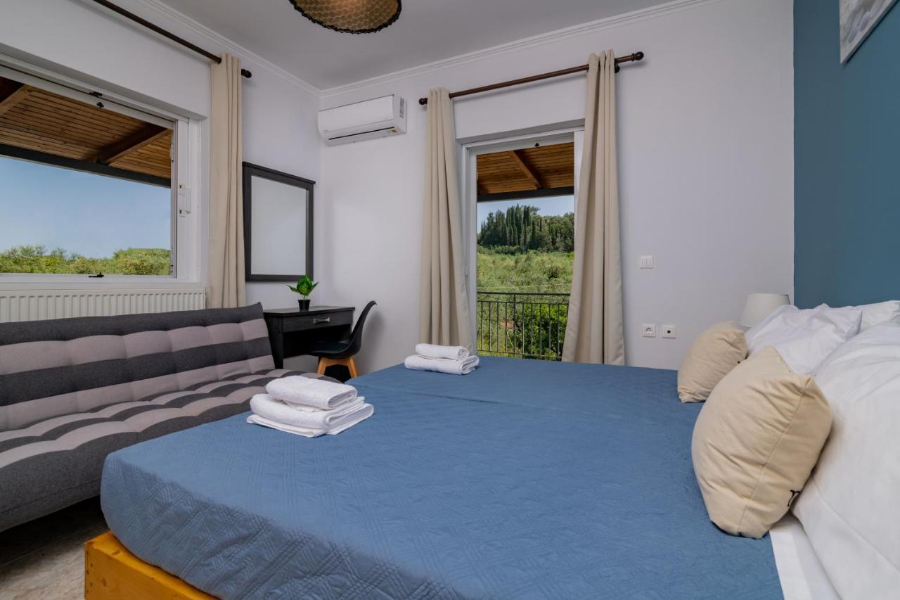 Ruvelis Villa Fiolitis Exterior photo